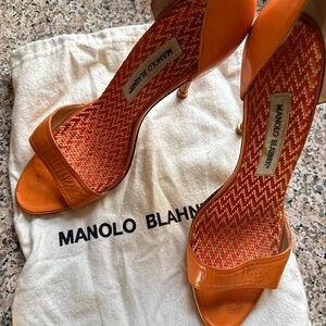 Manolo Blahnik Orange D’Orsay Pumps